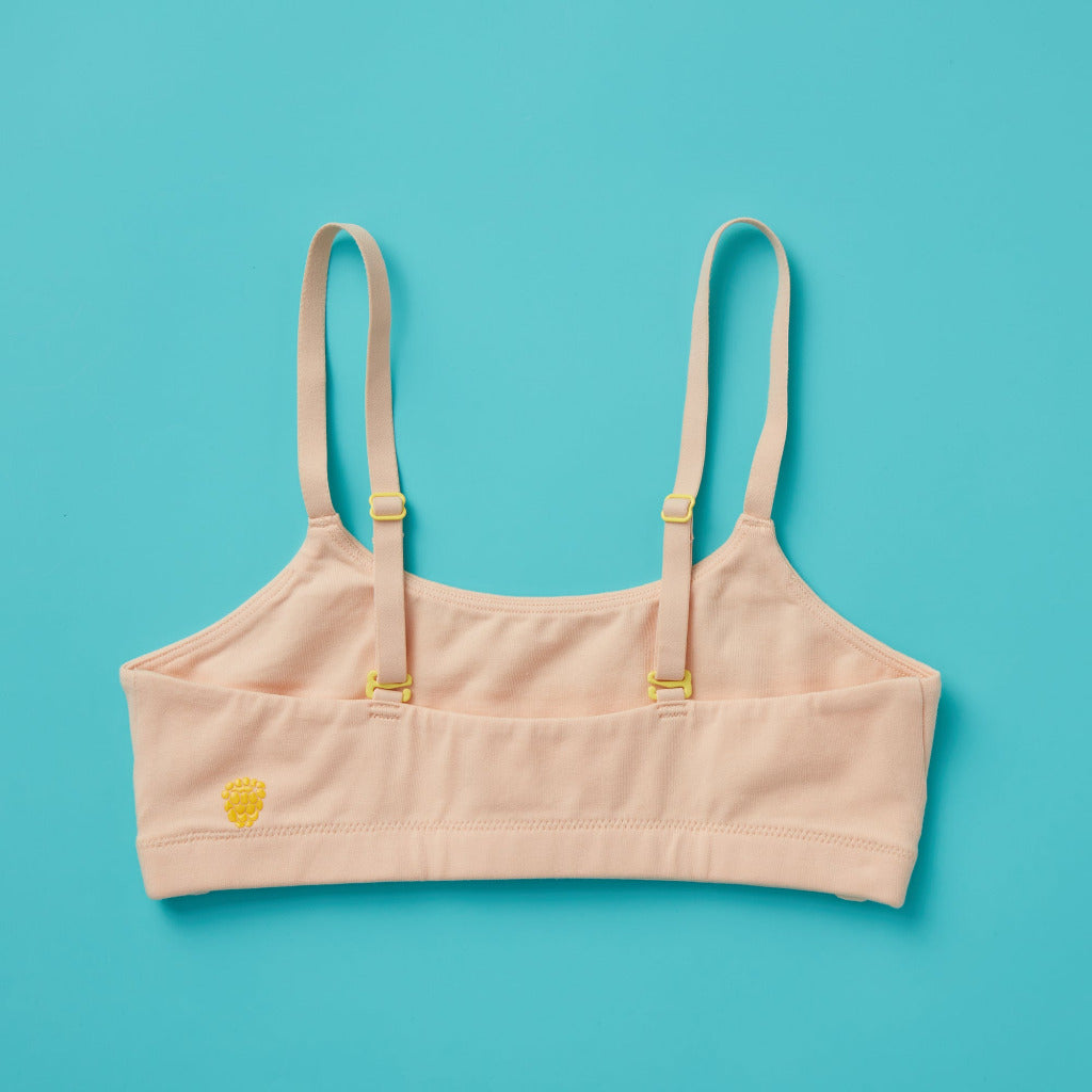 Average Bra Size for a Teenager - Yellowberry